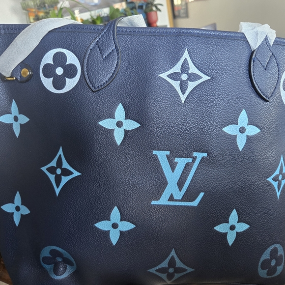 LV Dark Blue and Sky Blue Monogram Shoulder Bag - Picture 1 of 8